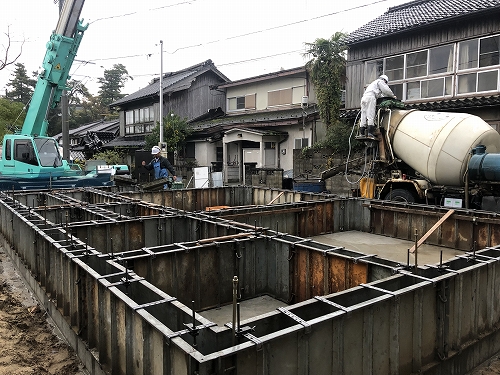 立上・コン打設